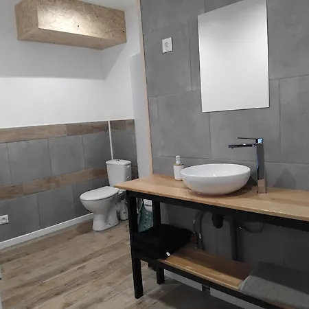 Le Petit Atelier Semesterbostad Englefontaine